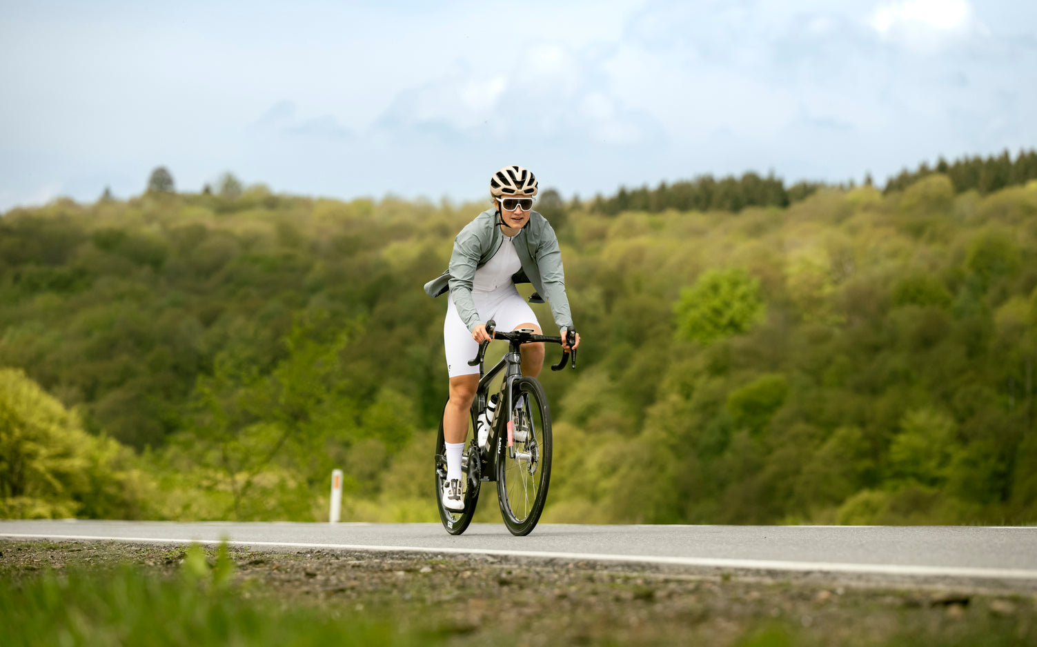 Discover the La Roche en Ardennes Route: Epic Climbs & Stunning Scenery